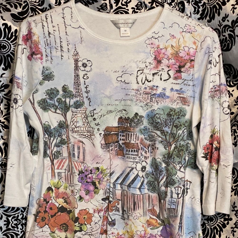 T-shirt blouse with Paris springtime print